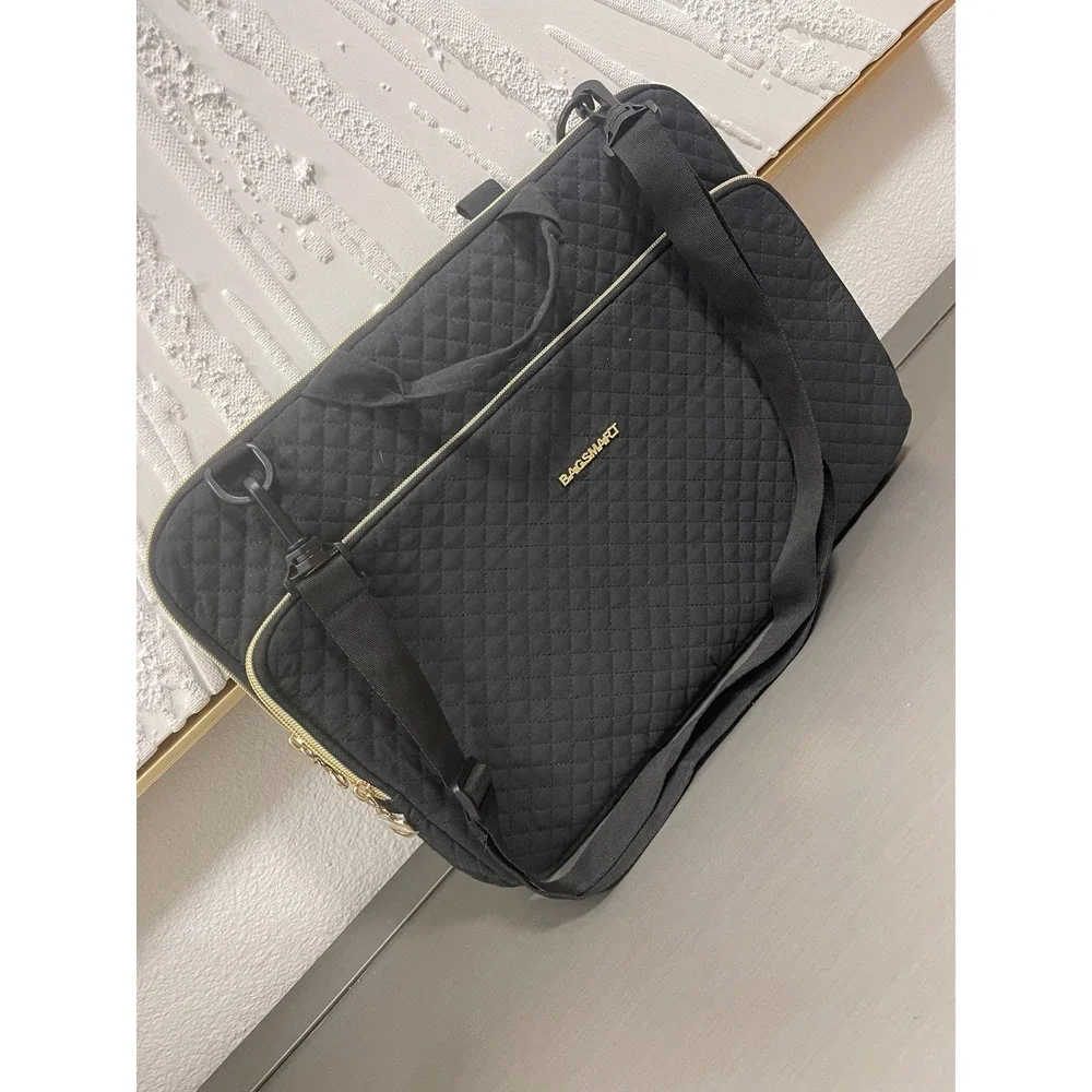 Bagsmart quilted laptop